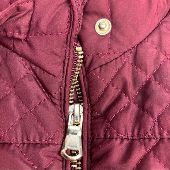 Francescas Burgundy Quilted Full Zip Vest - Picture 4 of 6